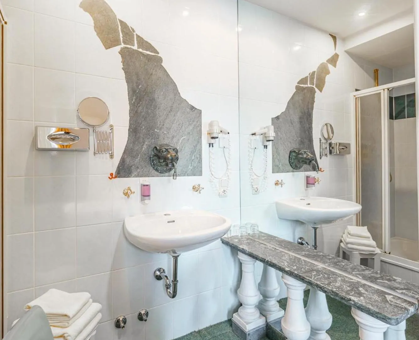 Hotel Plankl Altötting 3*,  Německo